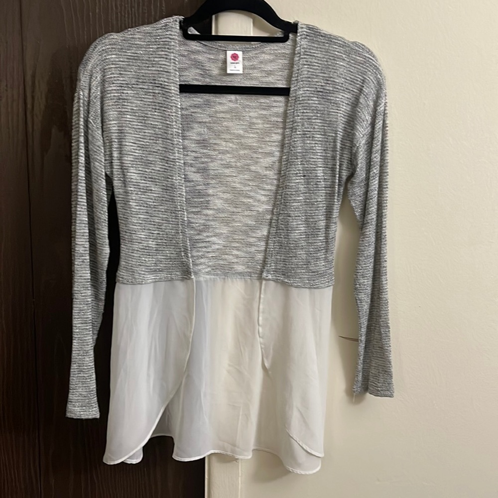 Total Girl children’s cardigan size L (14)